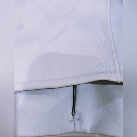 NEW Lululemon Cross Chill Jacket Baby/Powder Blue - Picture 11 of 13